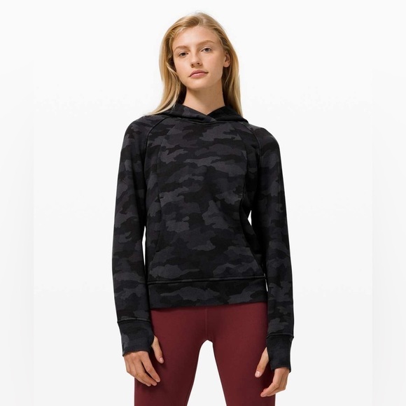 Lululemon Scuba Pullover Heritage 365 Camo Deep Coal Multi - Picture 1 of 12
